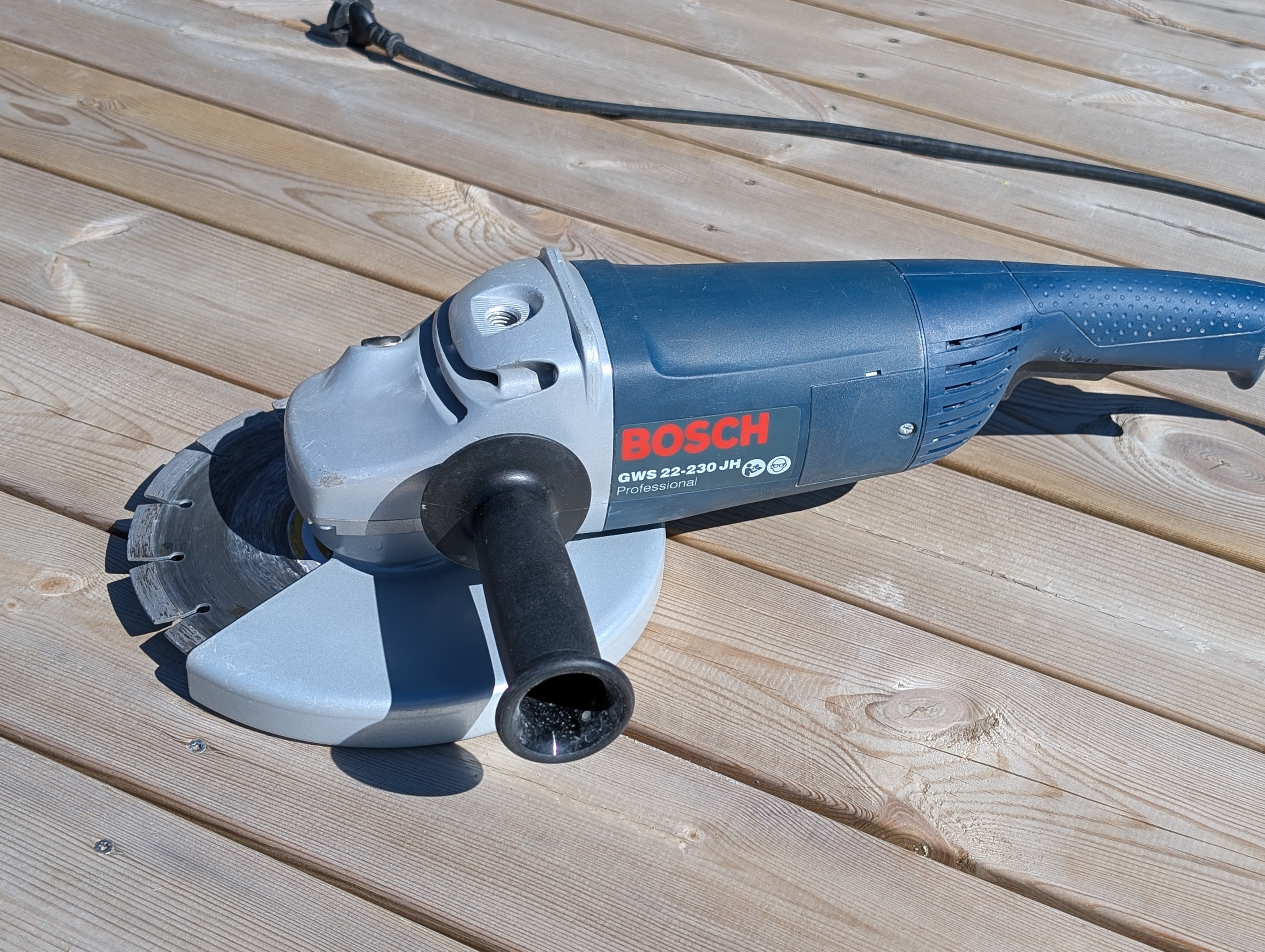 Stenkap bosch professional 2200w, 230mm