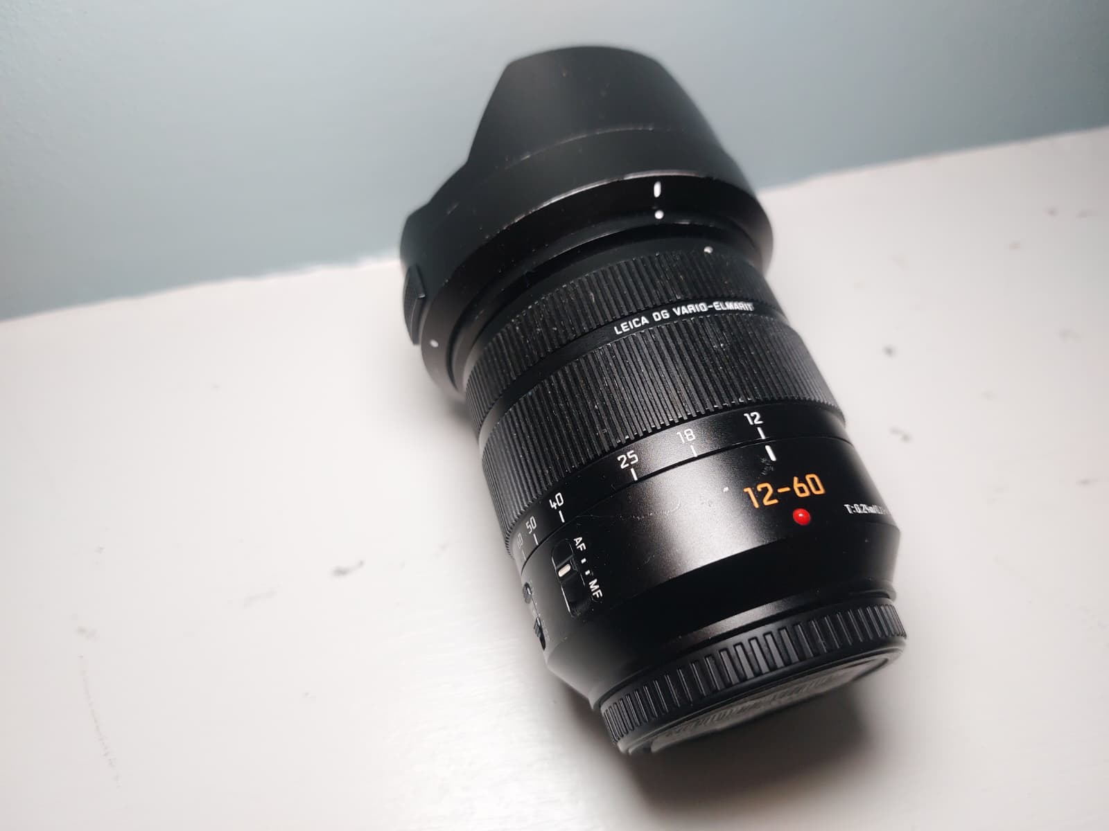 Leica dg vario-elmarit 12-60mm f/2.8-4 micro four thirds lens