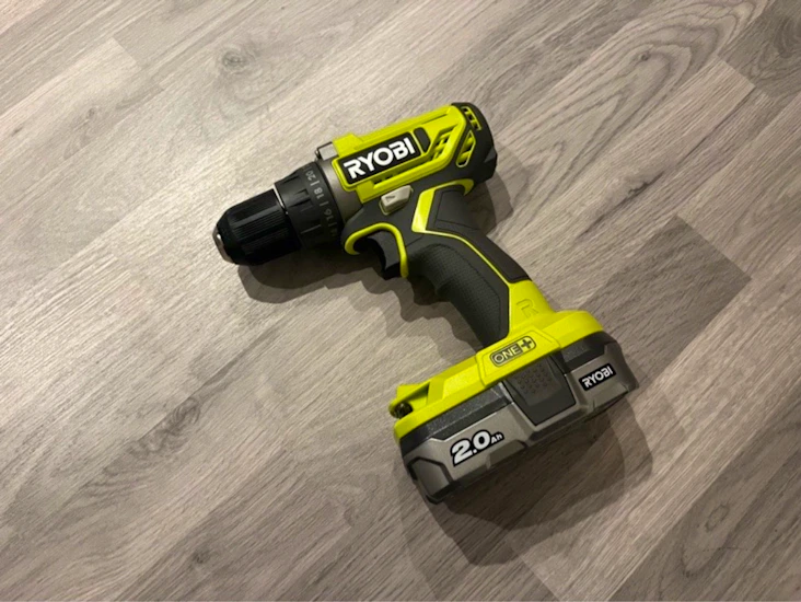 Ryobi bor/-skrutrekker