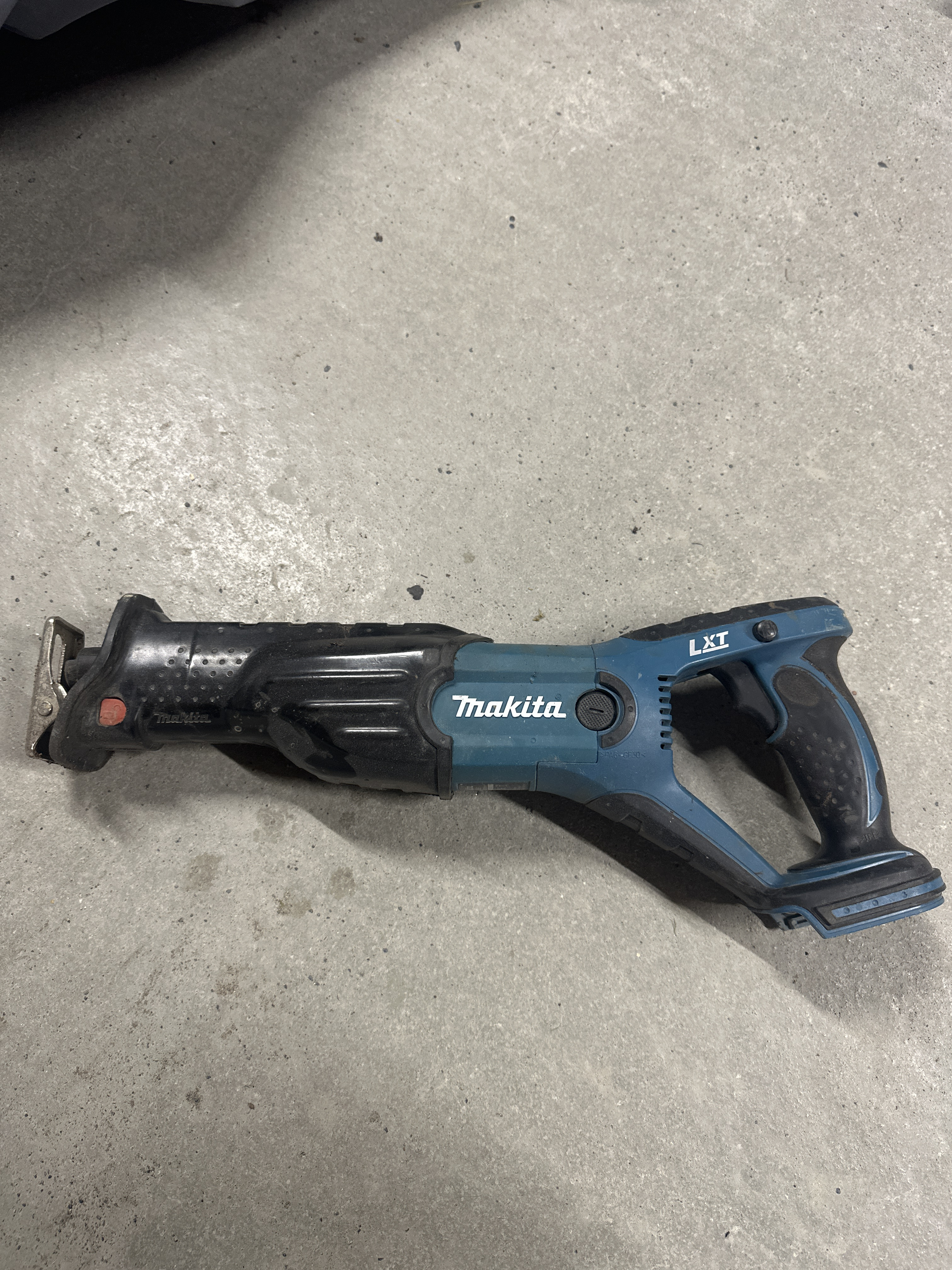 Makita 18v bajonettsag