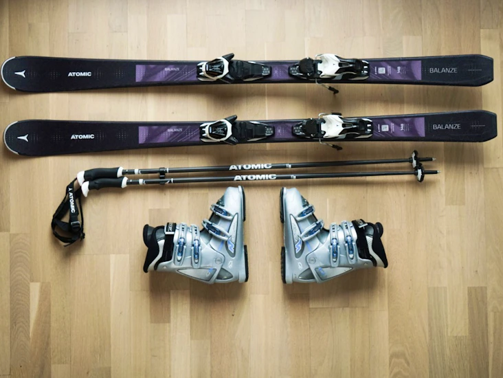 Atomic alpin skipakke