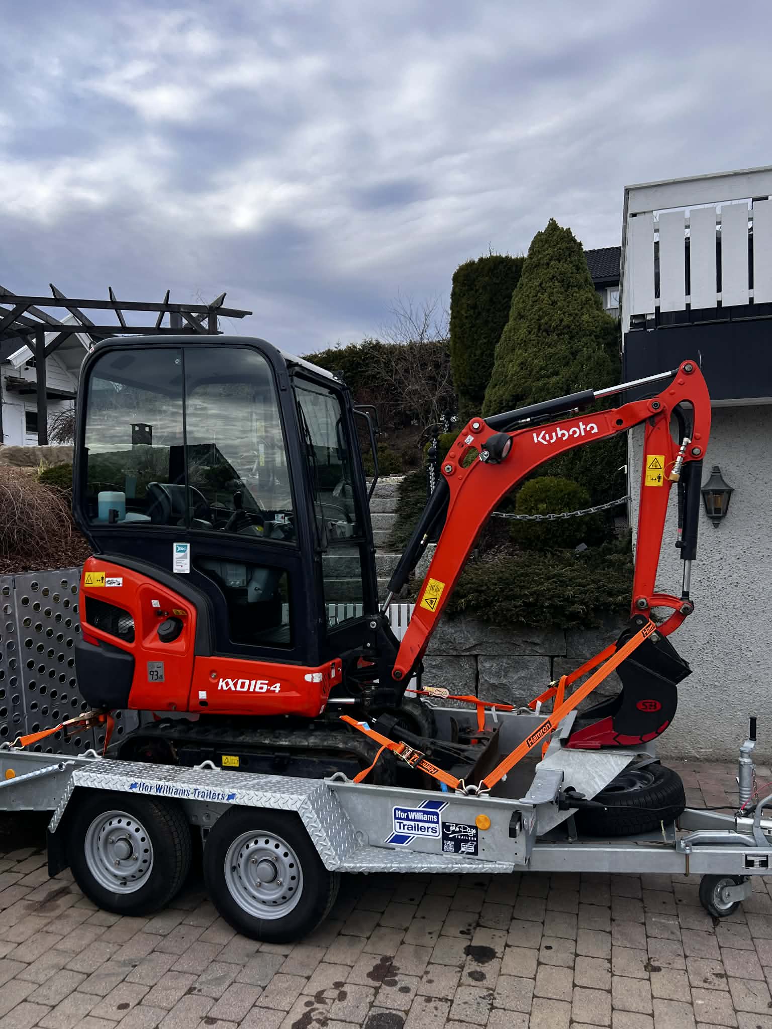 Kubota kx 16-4  1,6 tonn mini-graver.