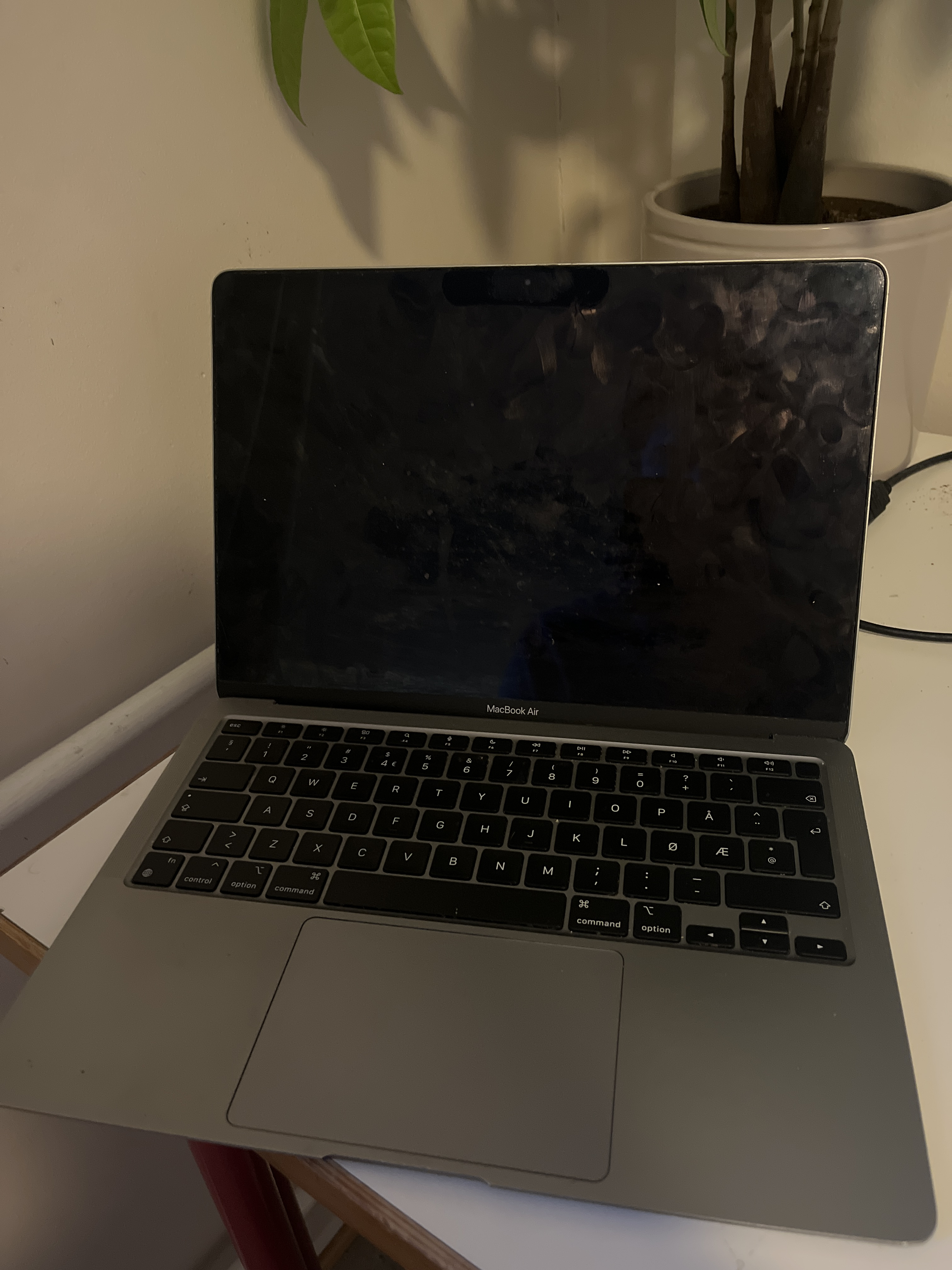 Macbook air 2020 