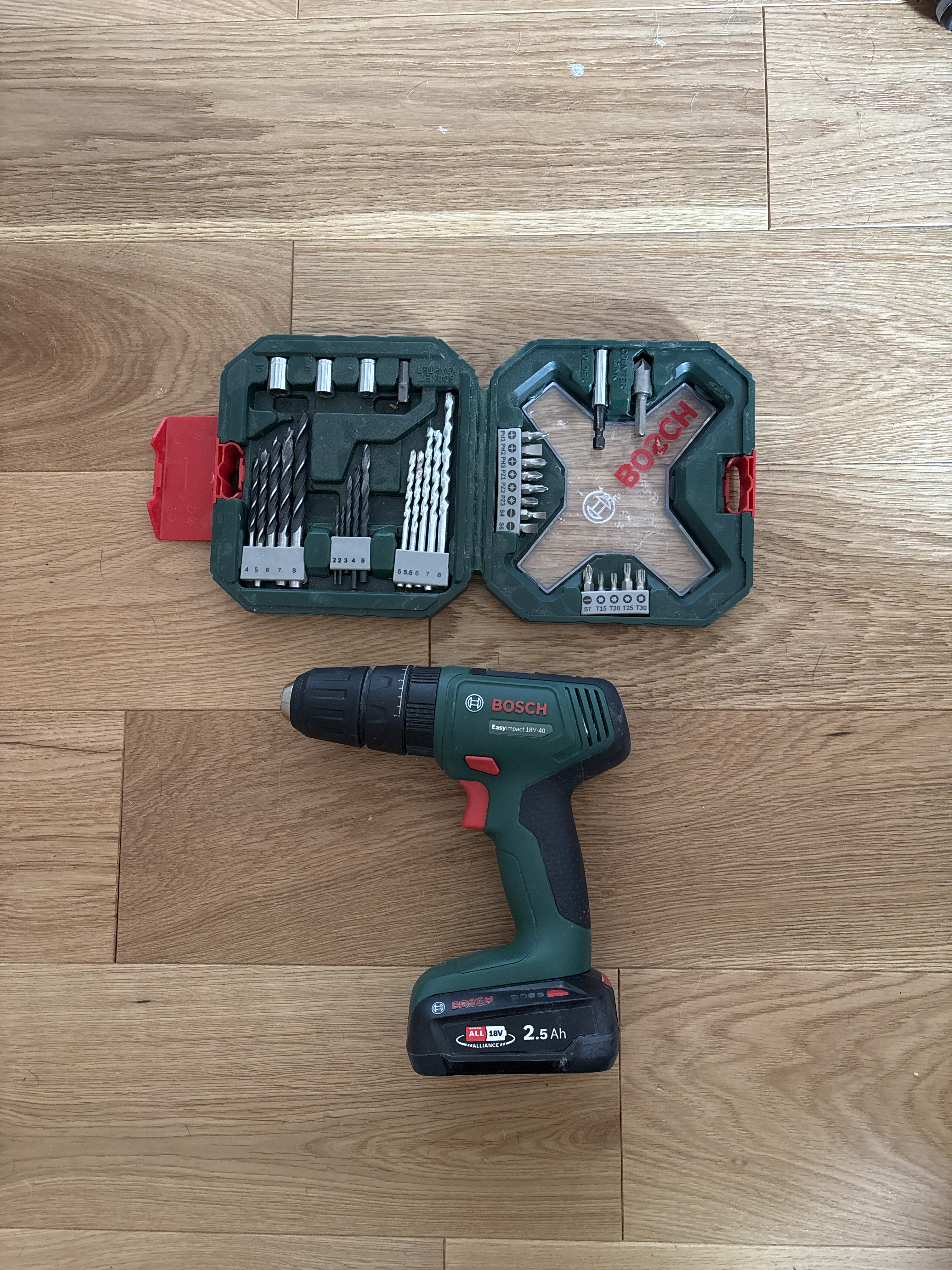 Bosch drill (easy impact 18v) 
