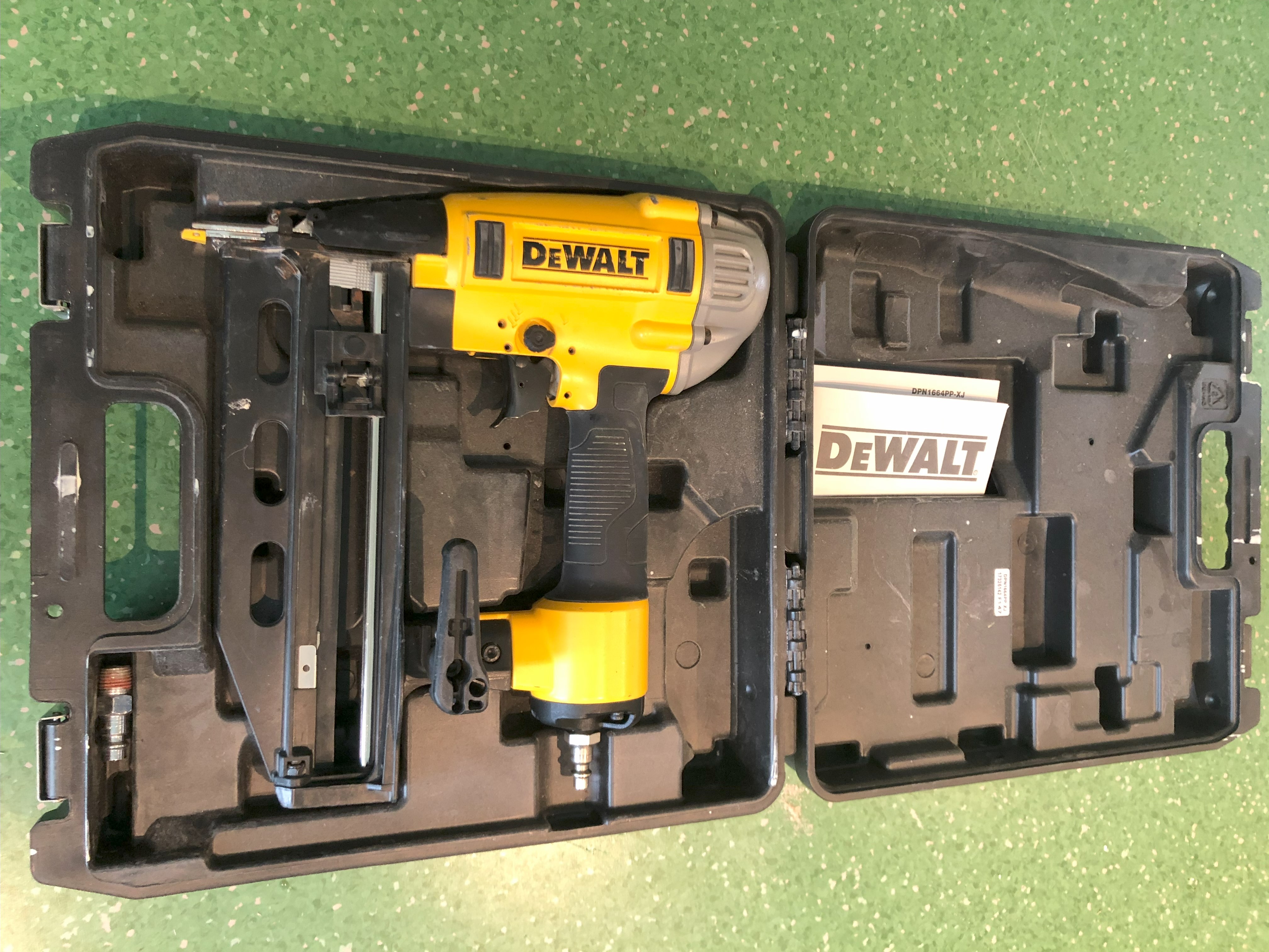 Dewalt dykkertpistol