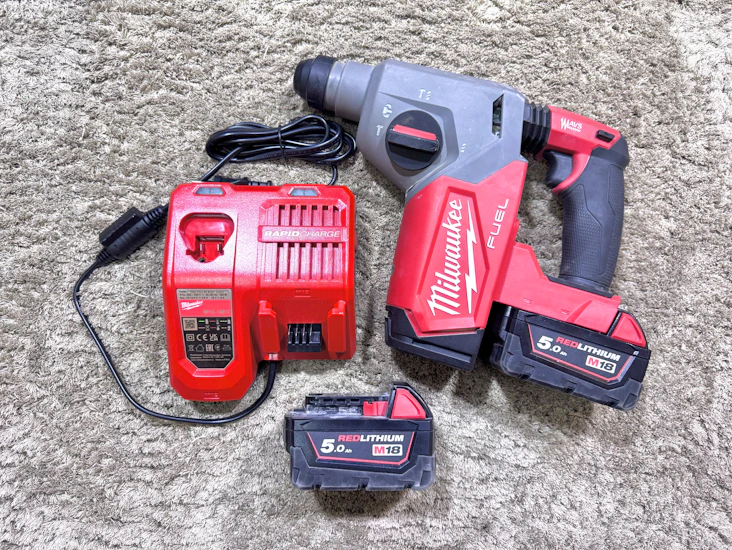 Professionel borehammer sds plus fra milwaukee