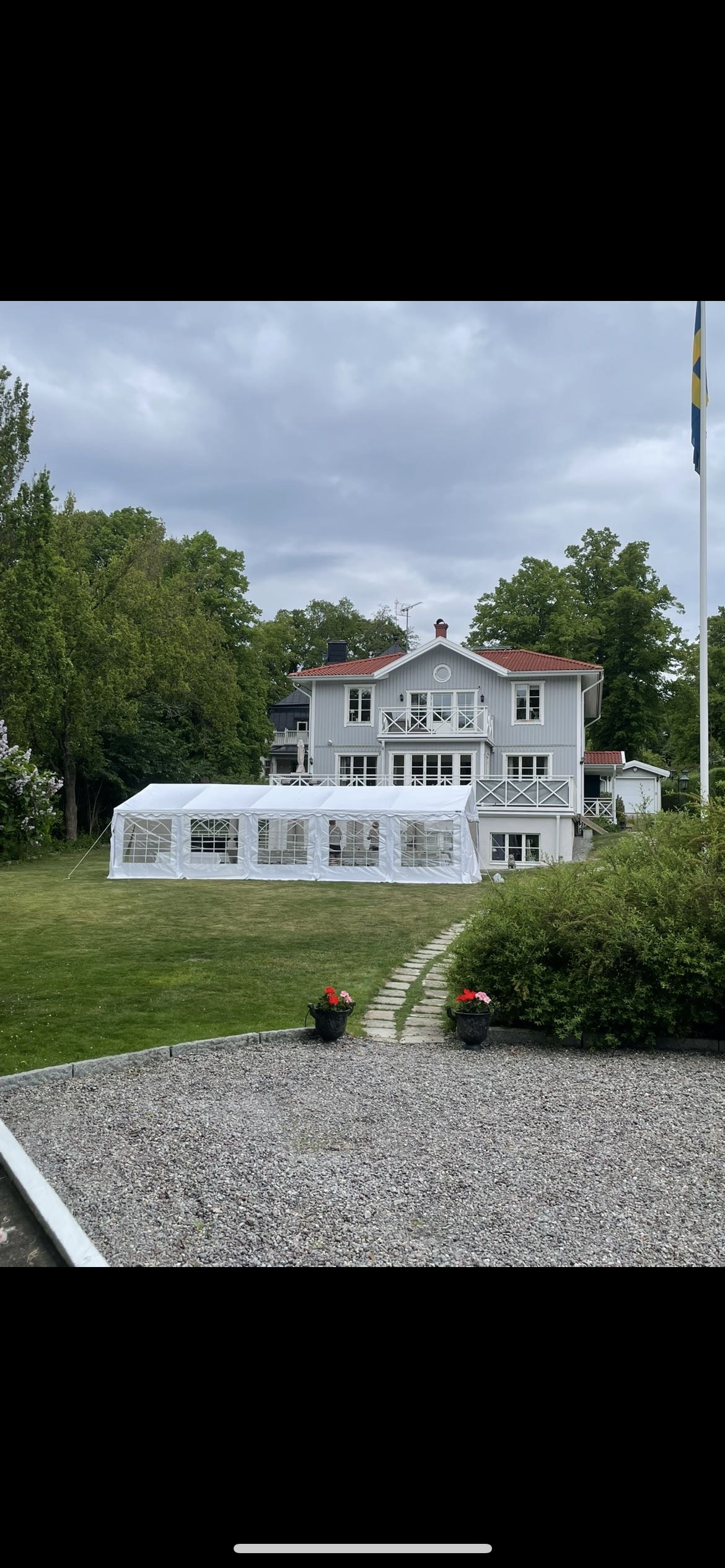 Partytält 10x5m, vi bygger upp det åt dig