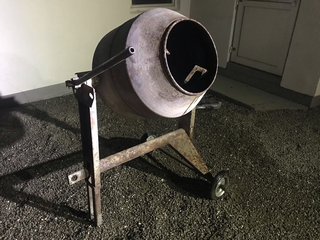 Stor og kraftig betongblander