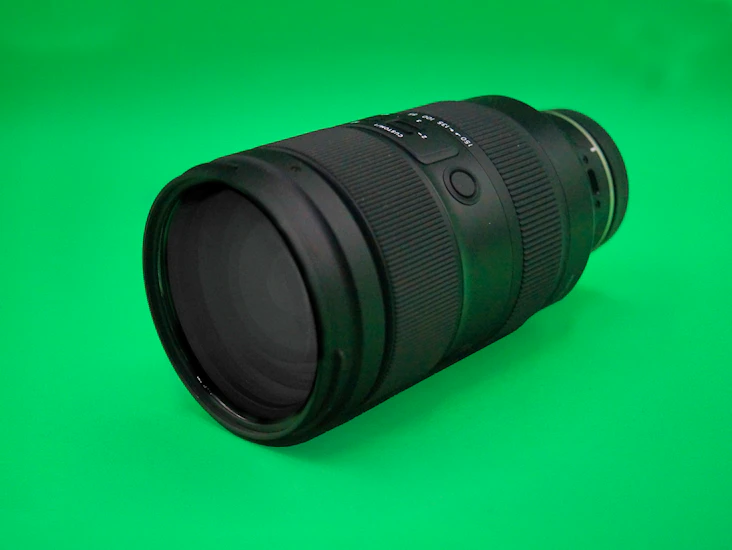 Tamron 35 - 150mm f2.0 - 2.8 di iii