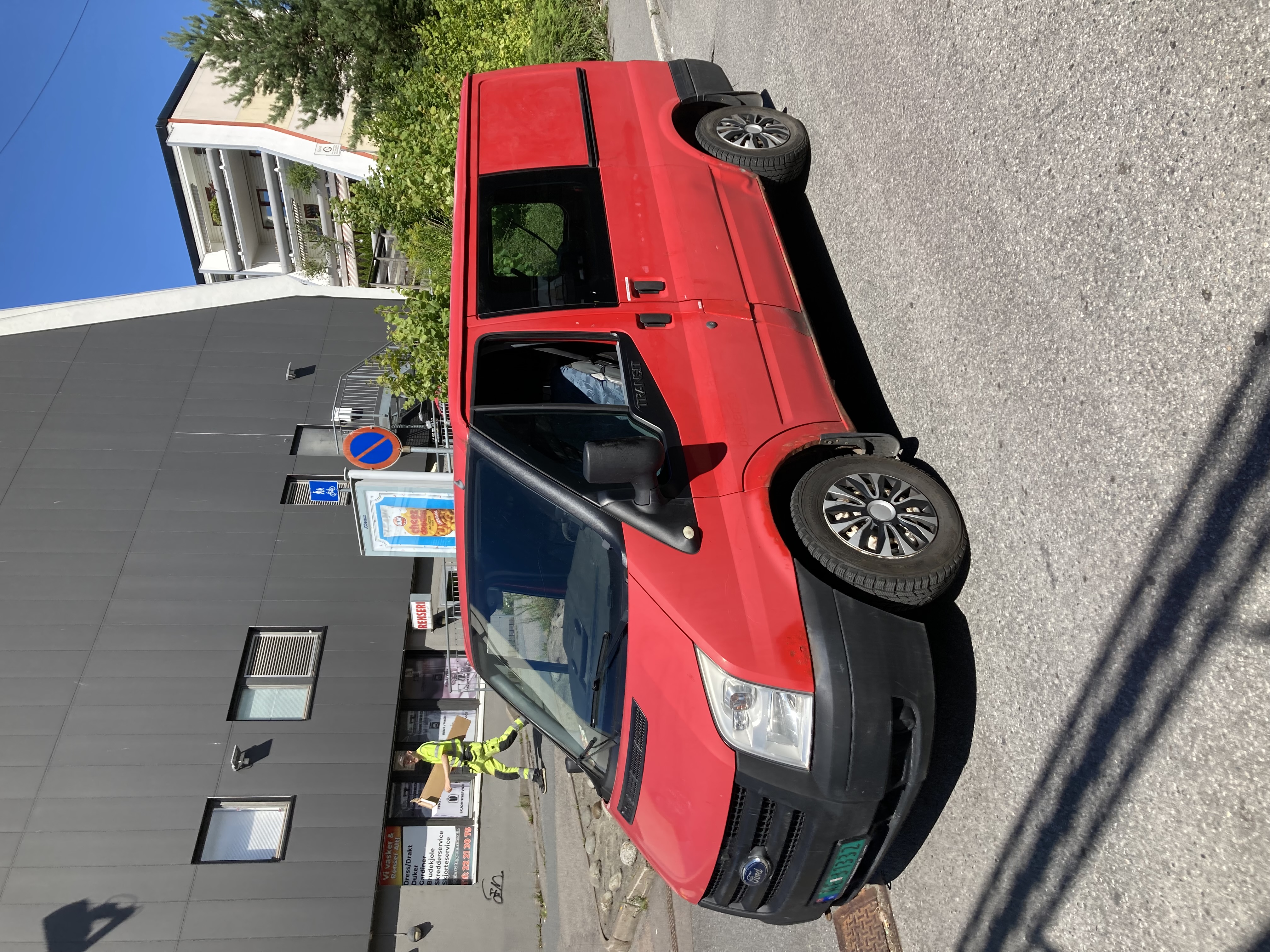 Ford transit varebil 6m3 lastekapasitet