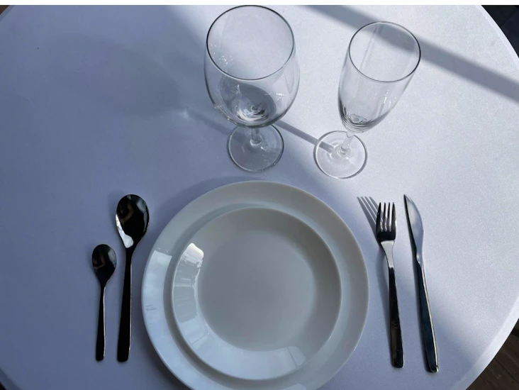 Jälkiruokalautaset 22 hlö ( tai jopa 88hlölle)