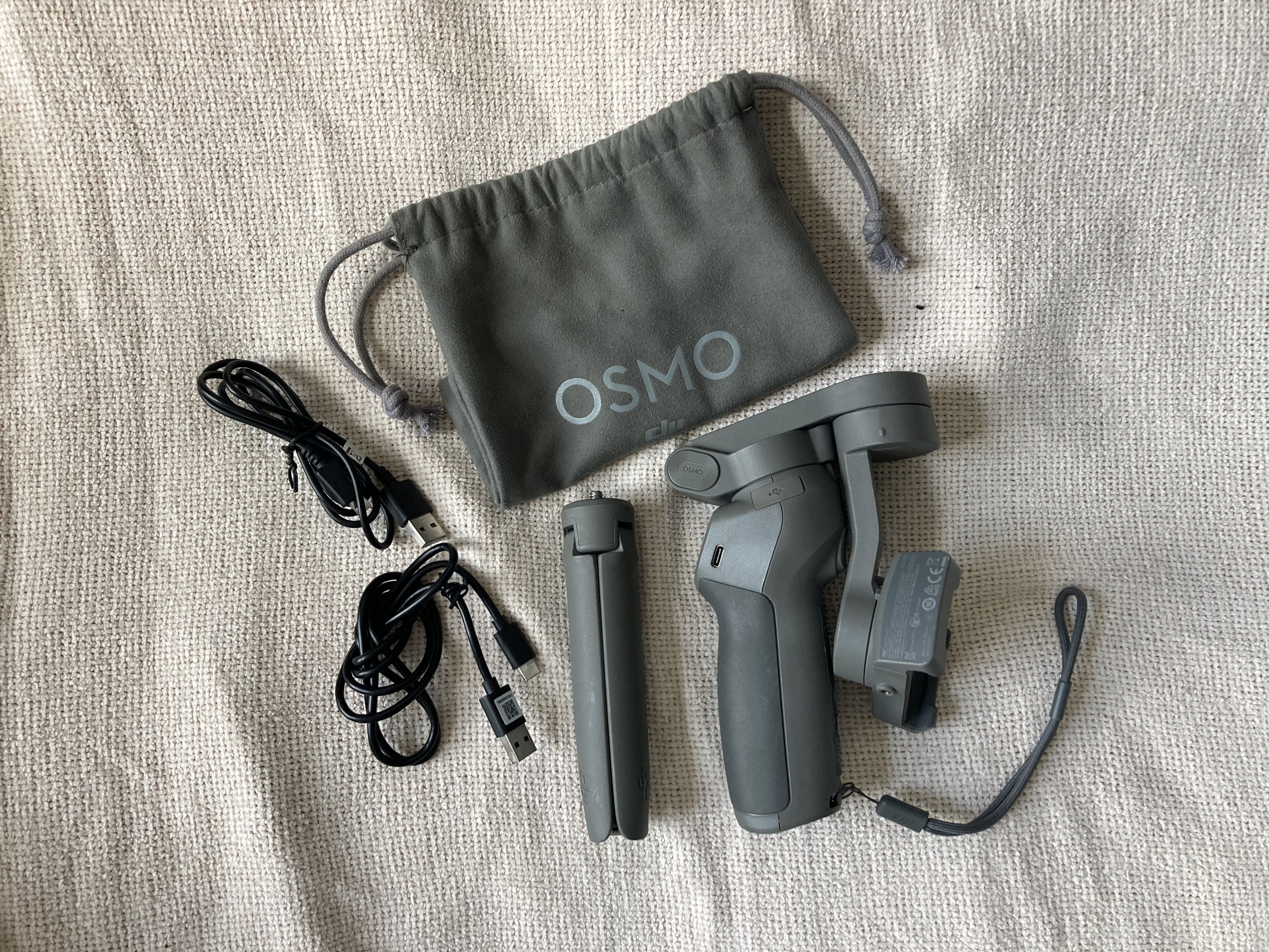 Dji osmo mobile 3 combo | smartphone gimbal