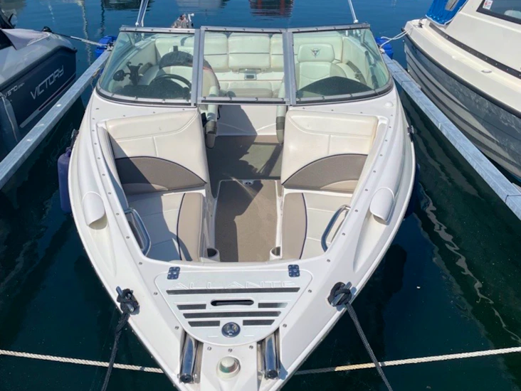 Daycruiser campion 595