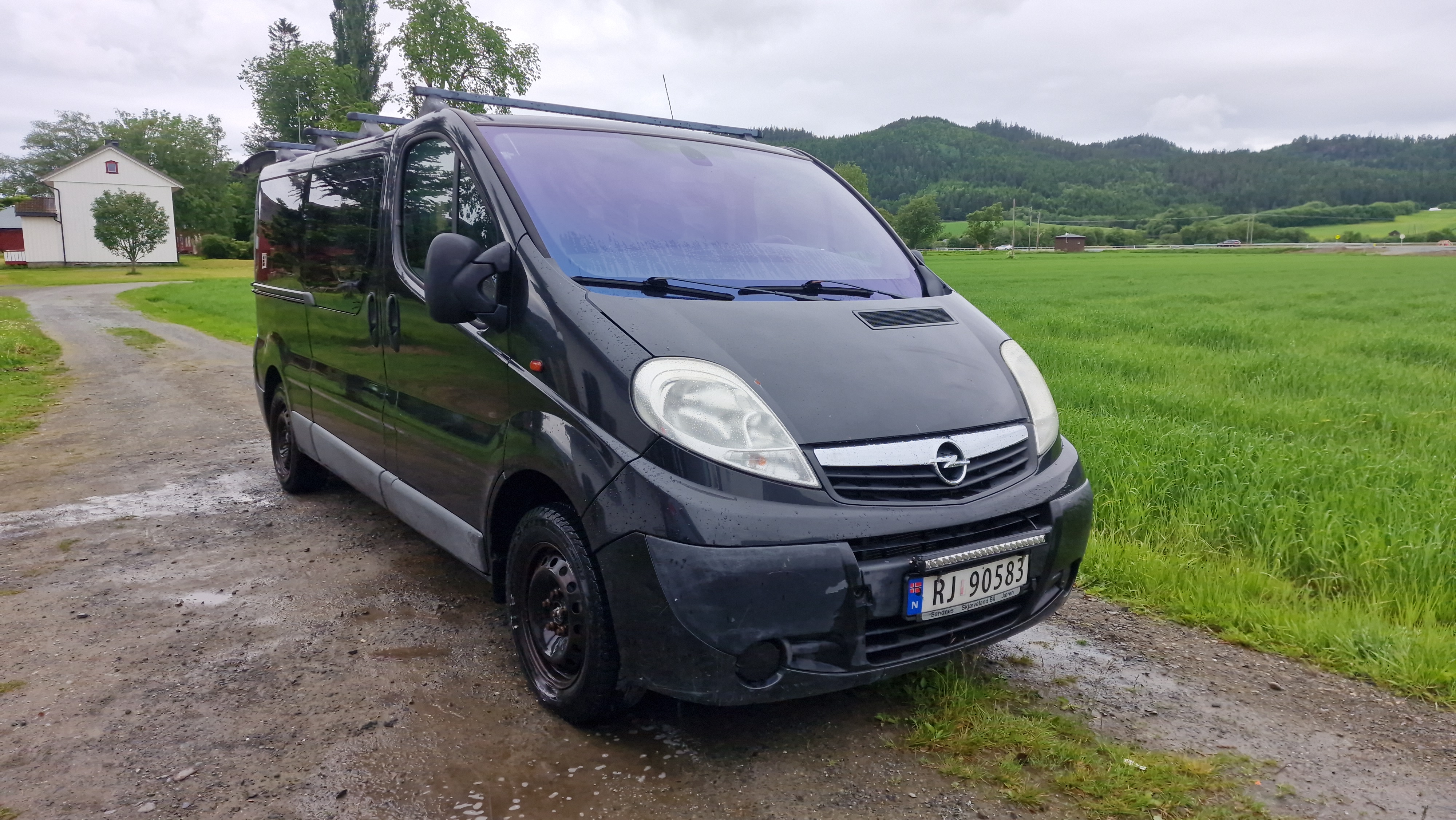 Opel vivaro 9 setter campervan med soveplasser 🚐