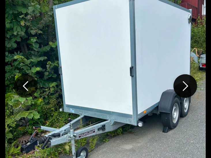 Skap henger med kjøre lem