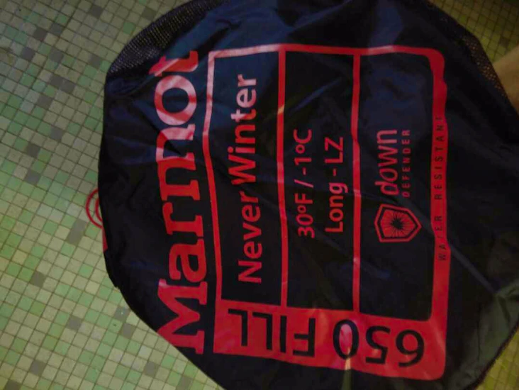 Tresäsongerssäck, dun, marmot never winter