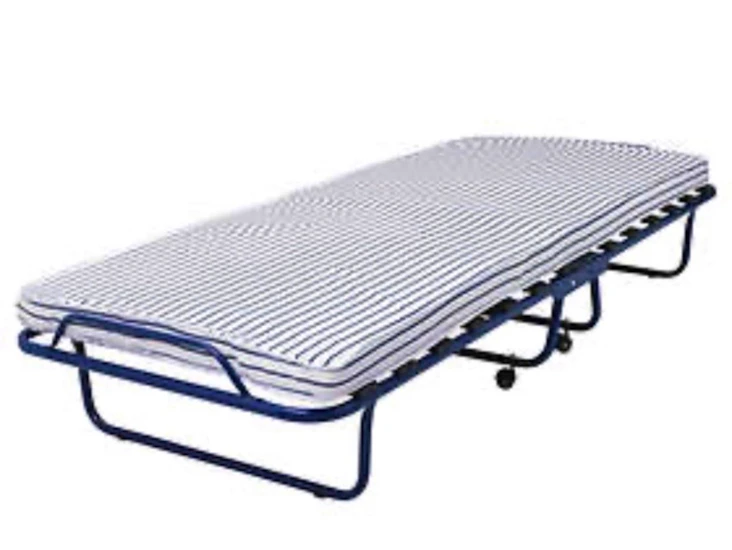 Gästsäng med madrass