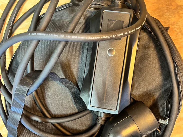 Reiselader for elbil type 2 kontakt