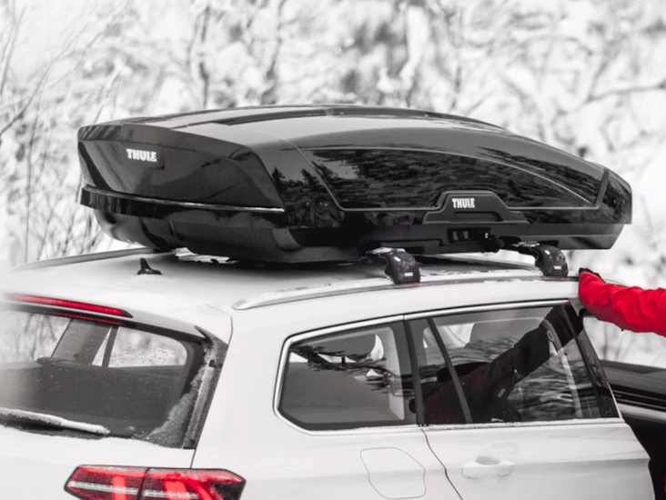 Stor thule takbox 610 liter med takräcken