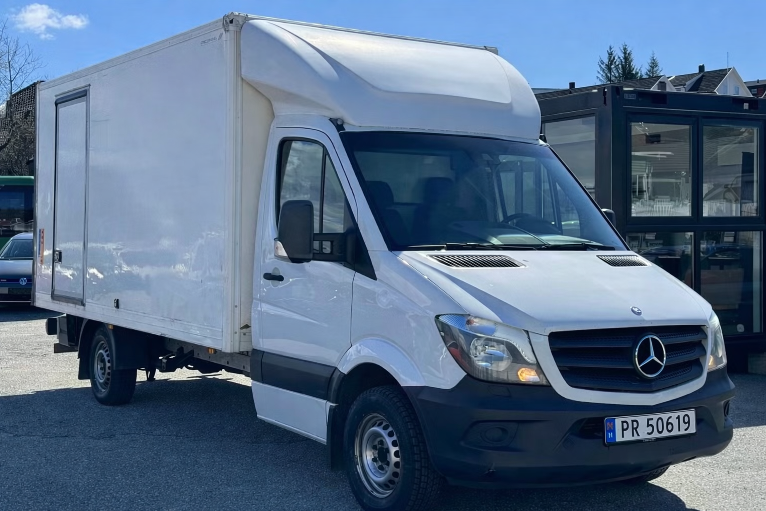 Lei skapbil m/lift - klasse b - automat