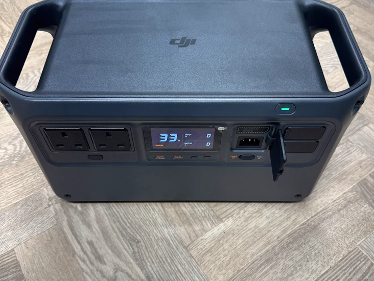 Dji power 1000 (large power bank)