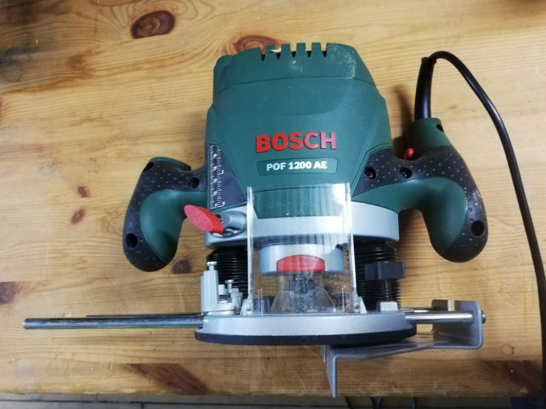 Overfres bosch 1200ae