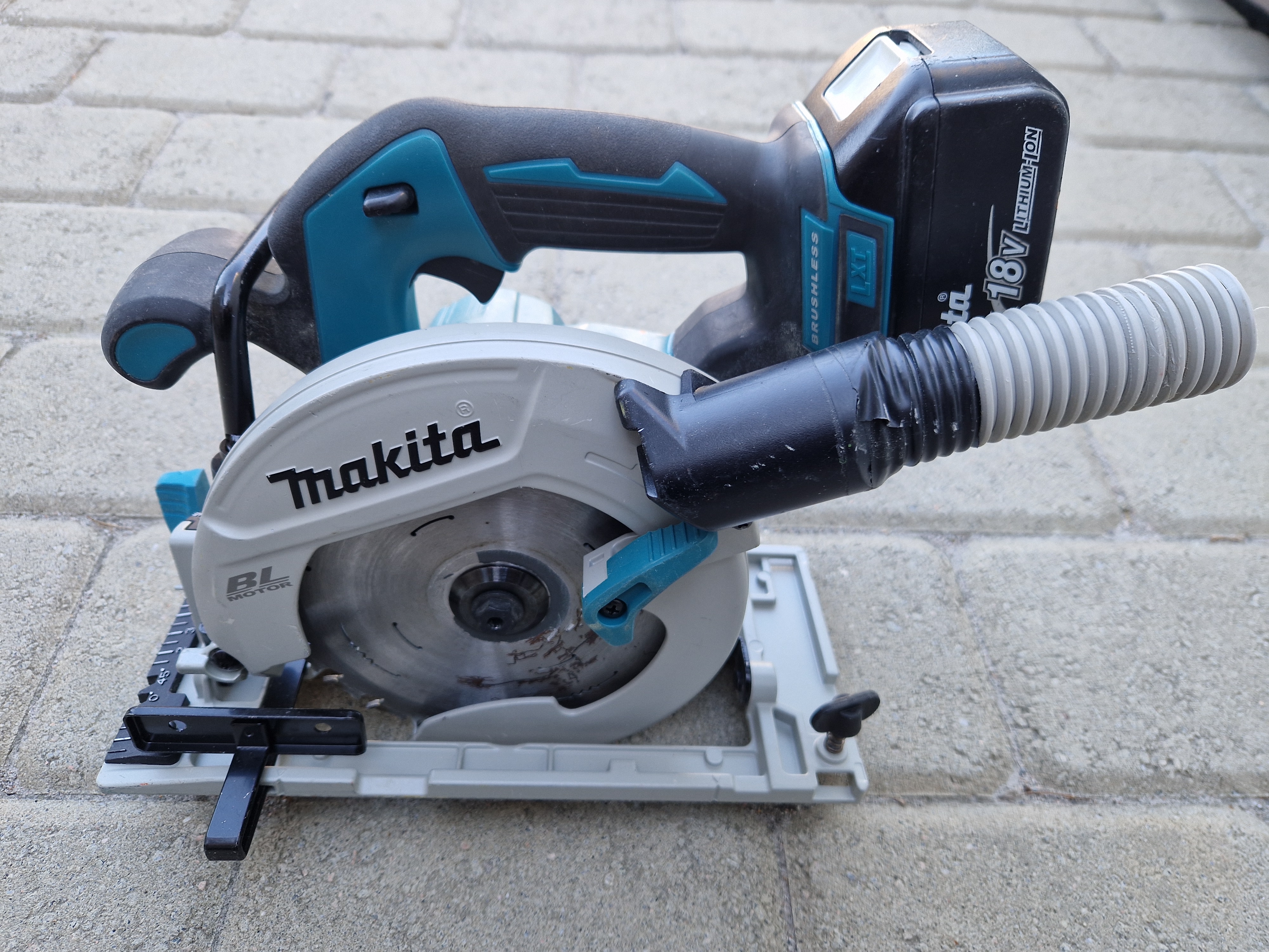 Makita cirkelsåg med batteri 
