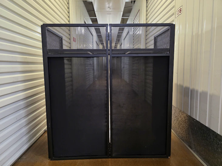 Equinox combi booth dj booth (white or black panels)