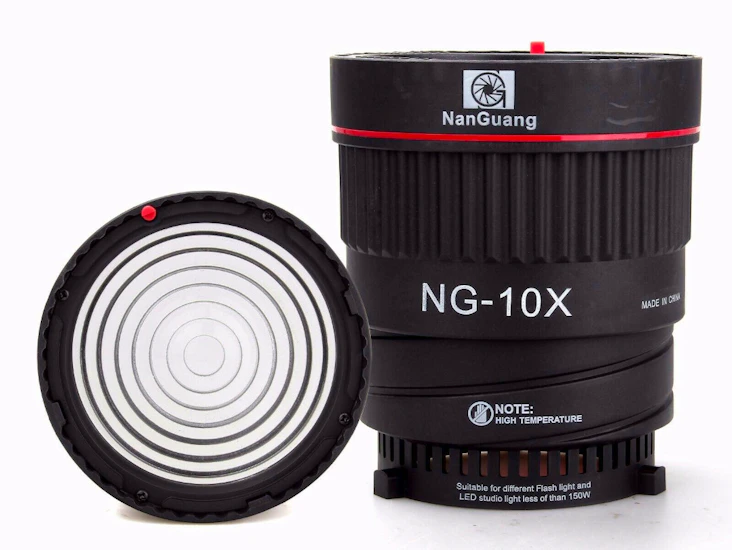 Ljusetförstärkare/ fresnell-ljusformaren