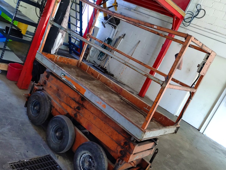 Sähköinen henkilönostin