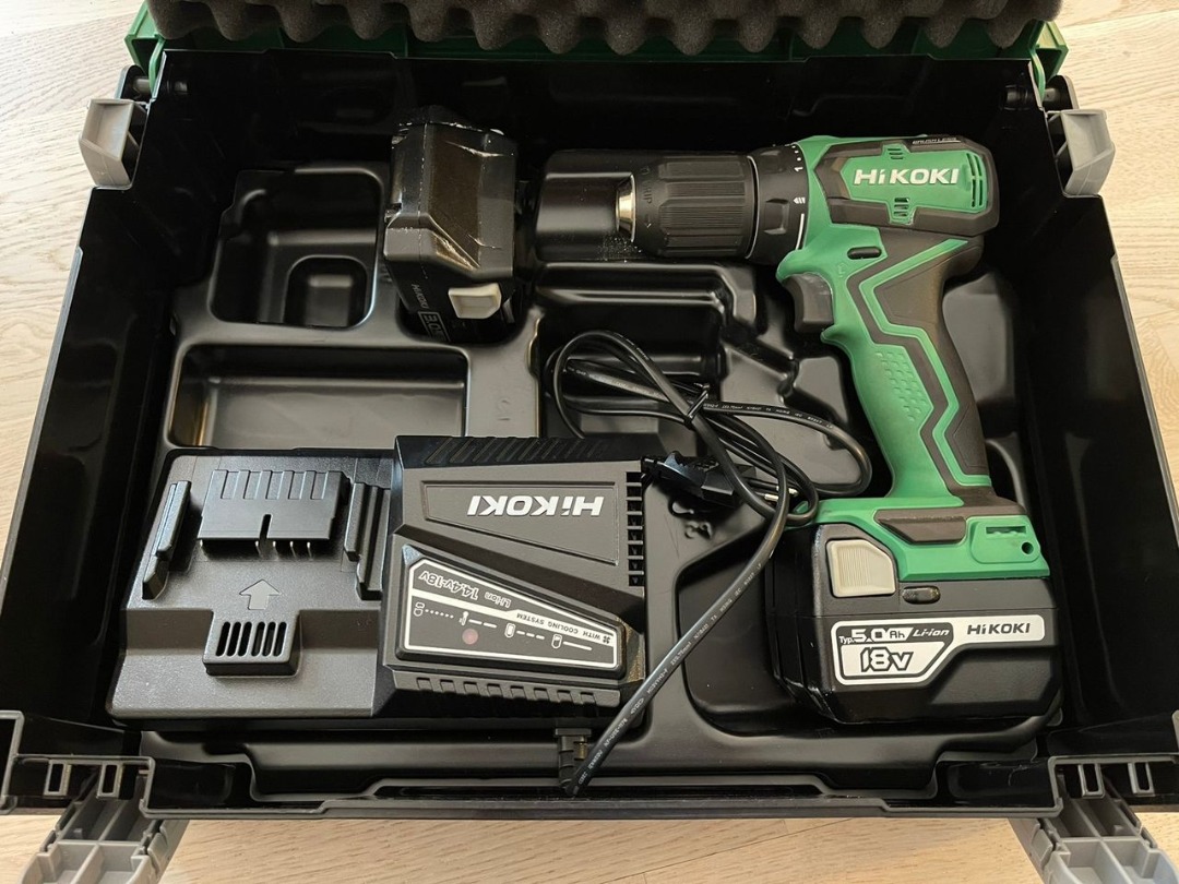 Hikoki 18v 5ah drill - fra 150 kr per dag!