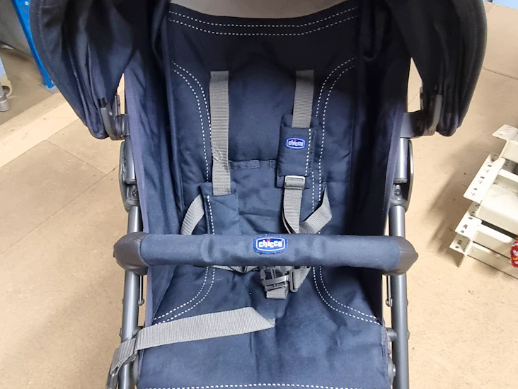 Chicco stroller lite way jet black docka