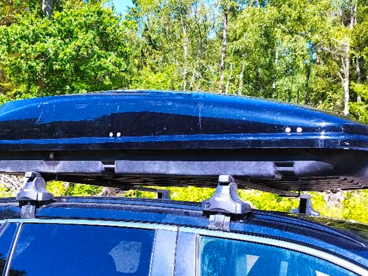 Takbox 300l ink. universalräcken thule