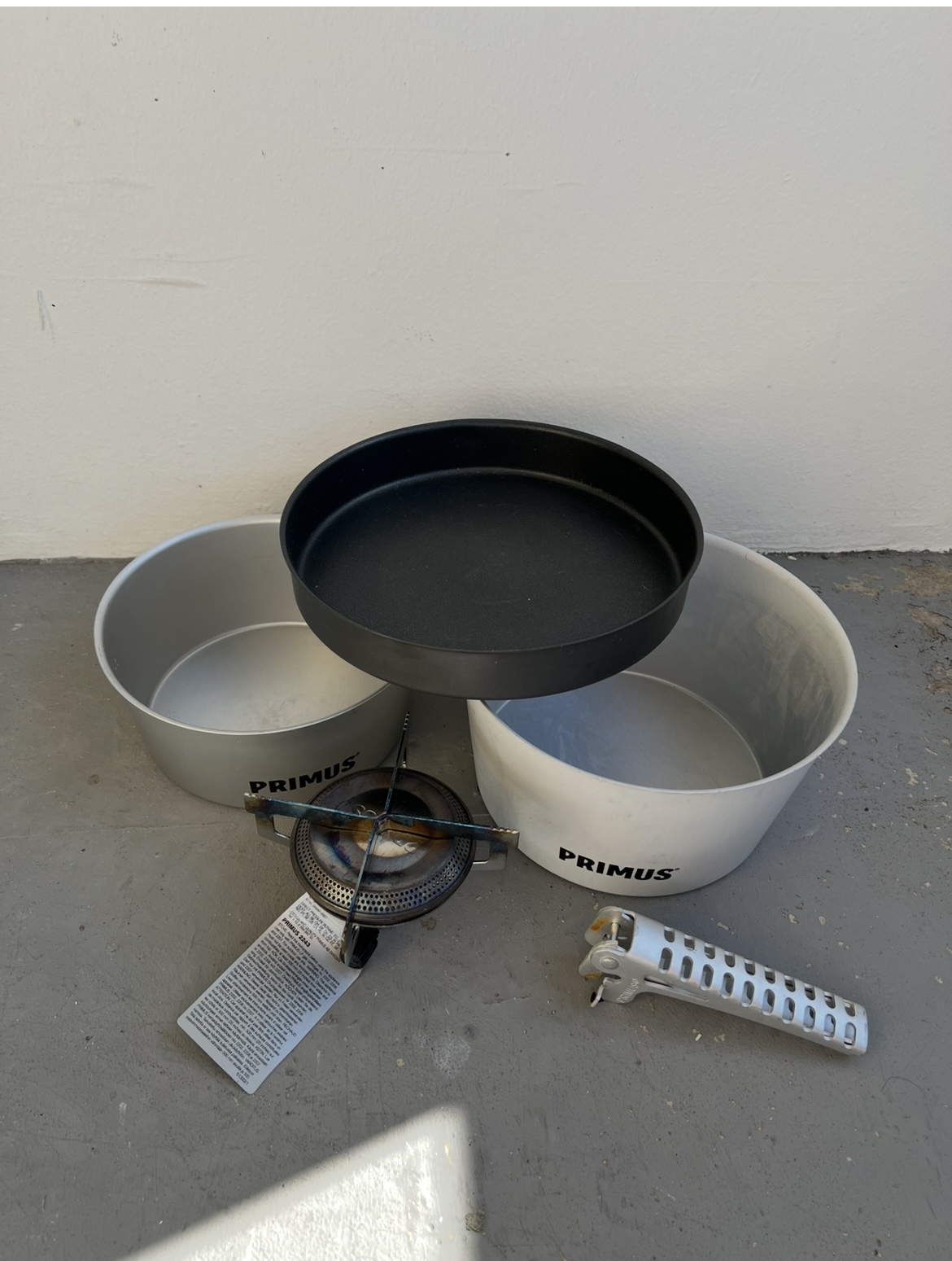 Primus campingkök / friluftskök med kokkärl och stekpanna