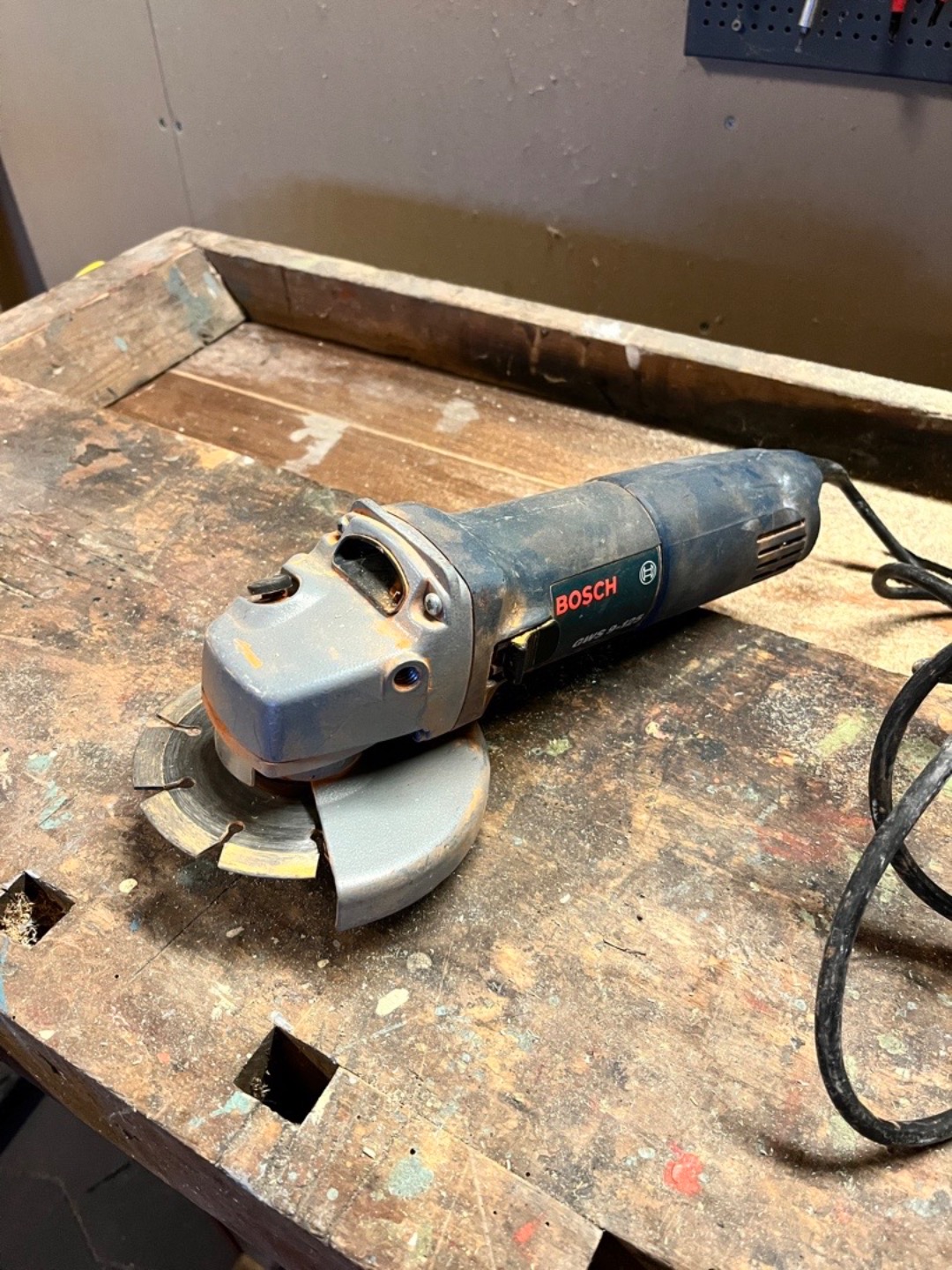 Vinkekslip bosch pro med sladd