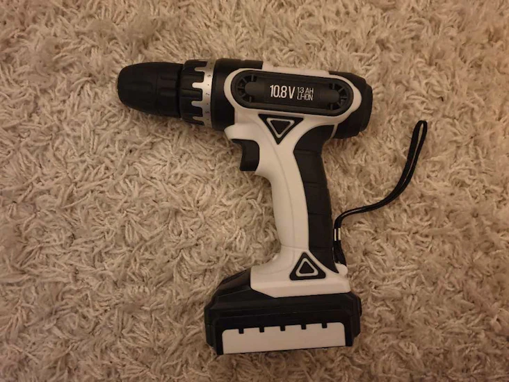 Skruvdragare med batteri