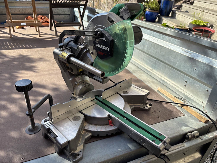 Hikoki kapp-/gjærsag