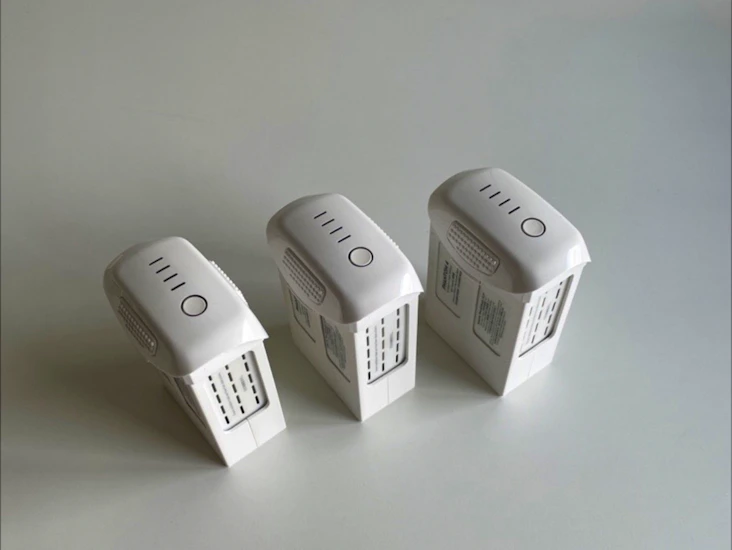 Phantom 4 batterier