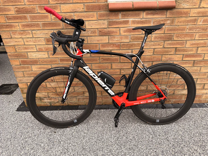 Lapierre full carbon road bike