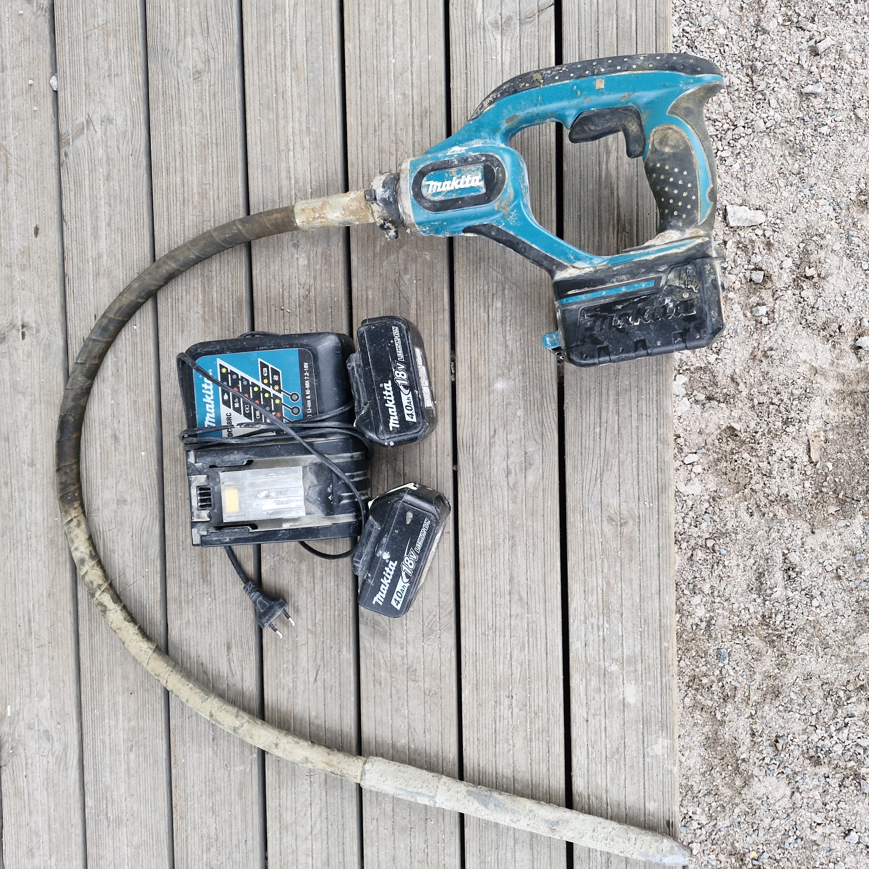 Makita akku betonivibra dvr450