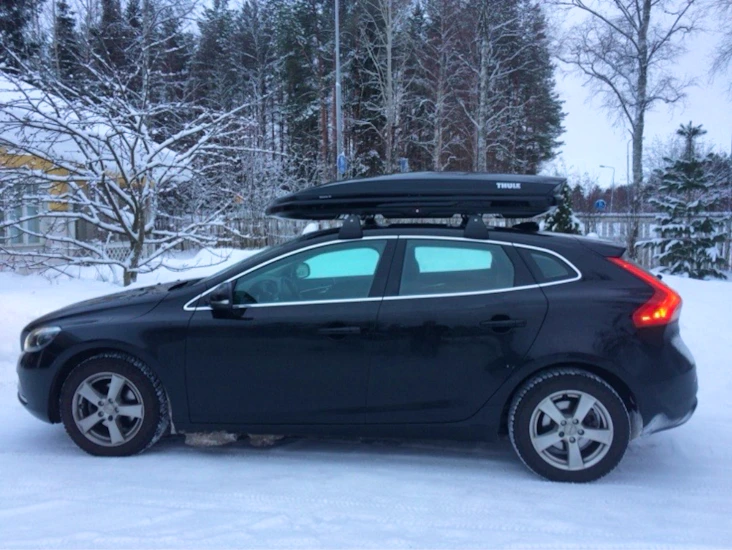 Volvo v40 kattotelineet