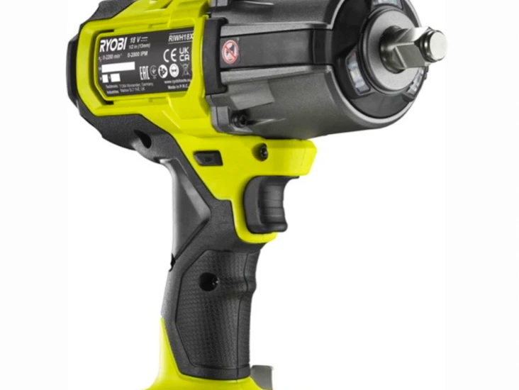 Ryobi mutteriväännin sis. laturin & akun