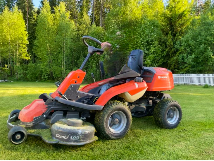 Hagetraktor/rider frontklipper husqvarna