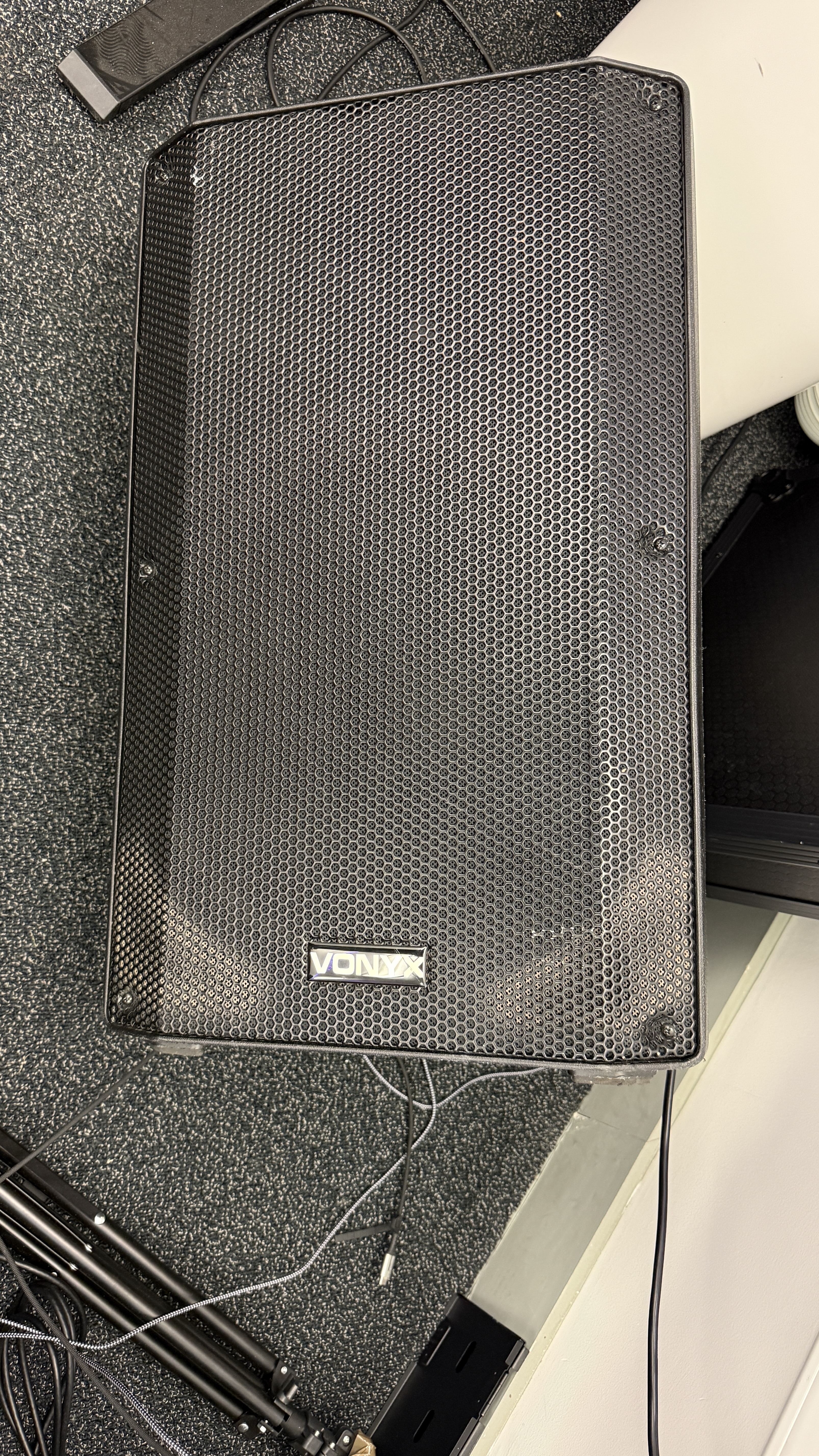 Ibiza sound 800w 15" active subwoofer with 2x vonyx speakers 