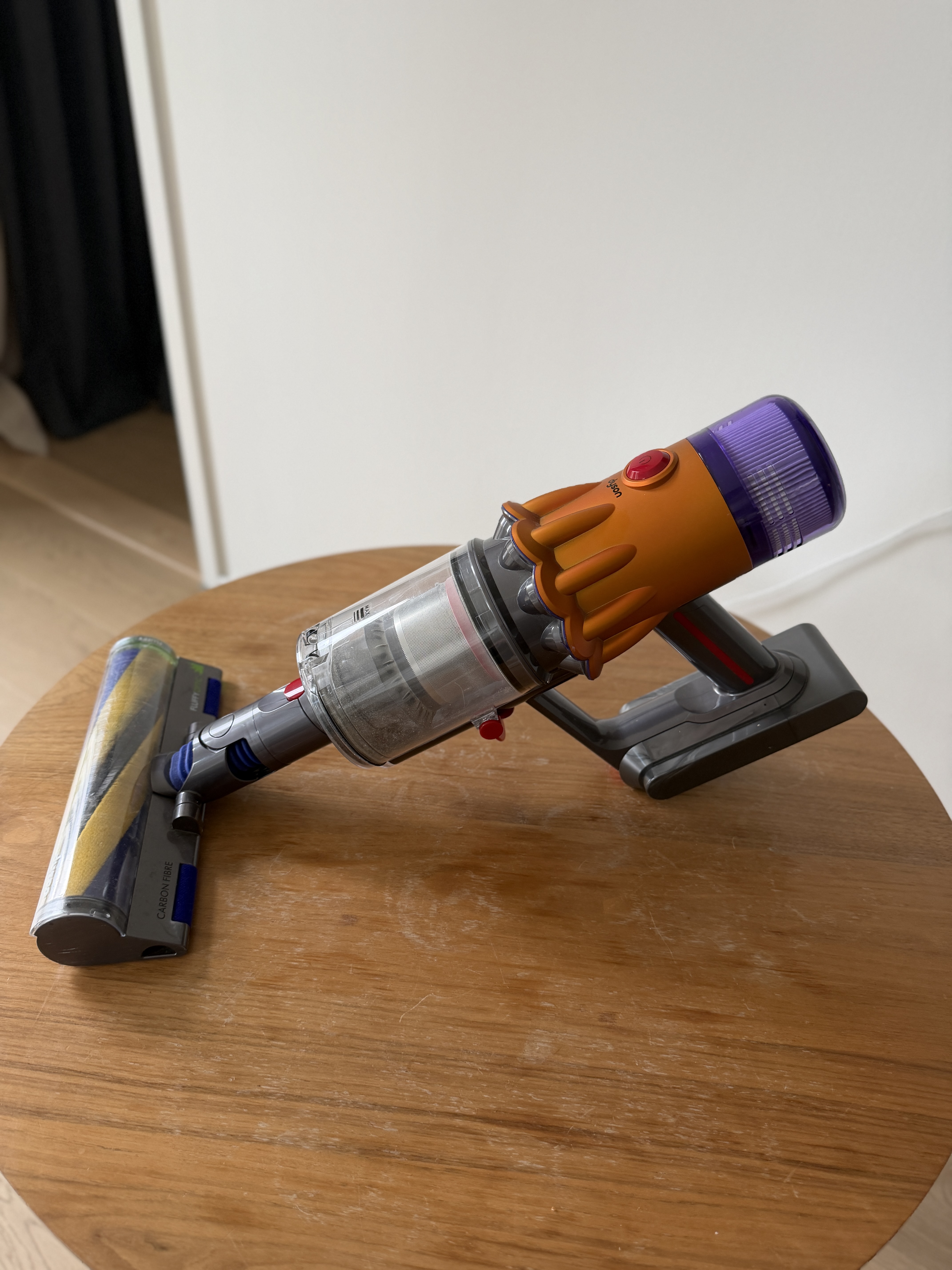 Dyson handdammsugare
