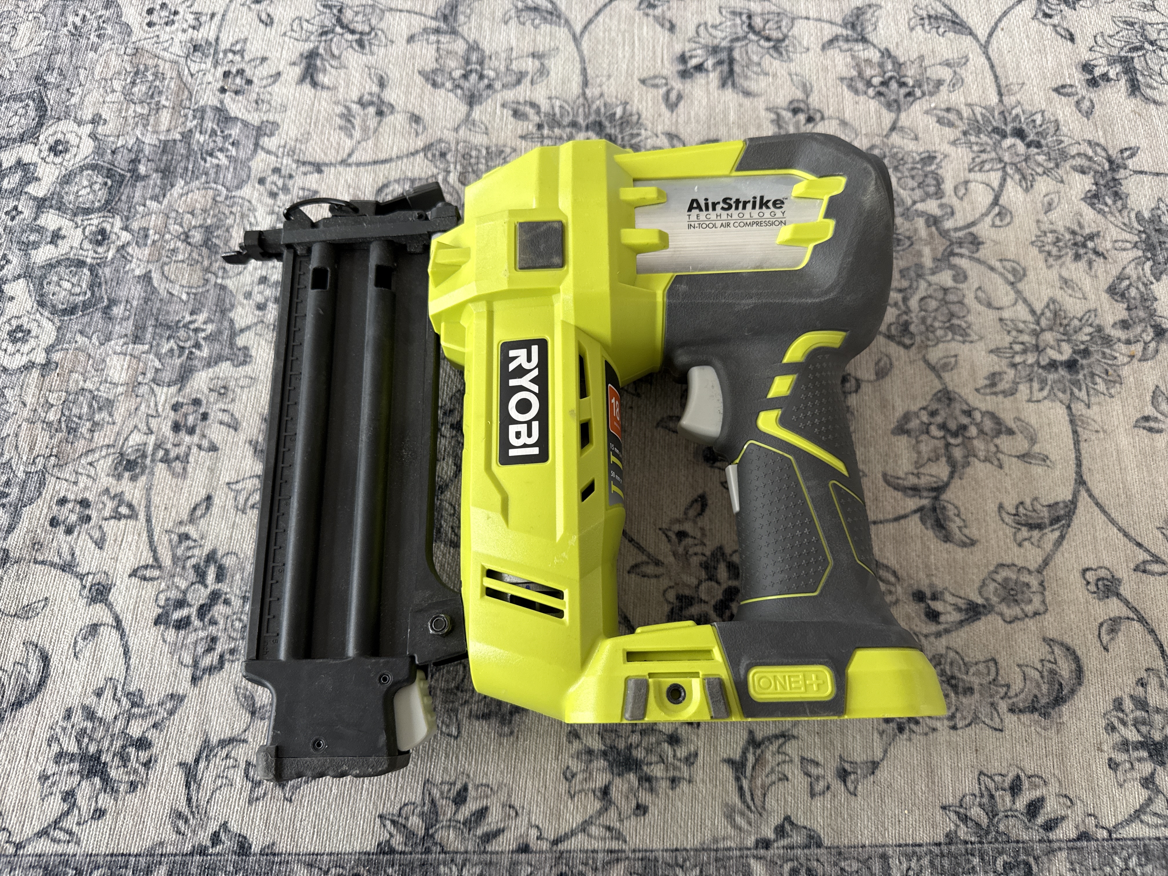 Ryobi spikpistol r18n18g