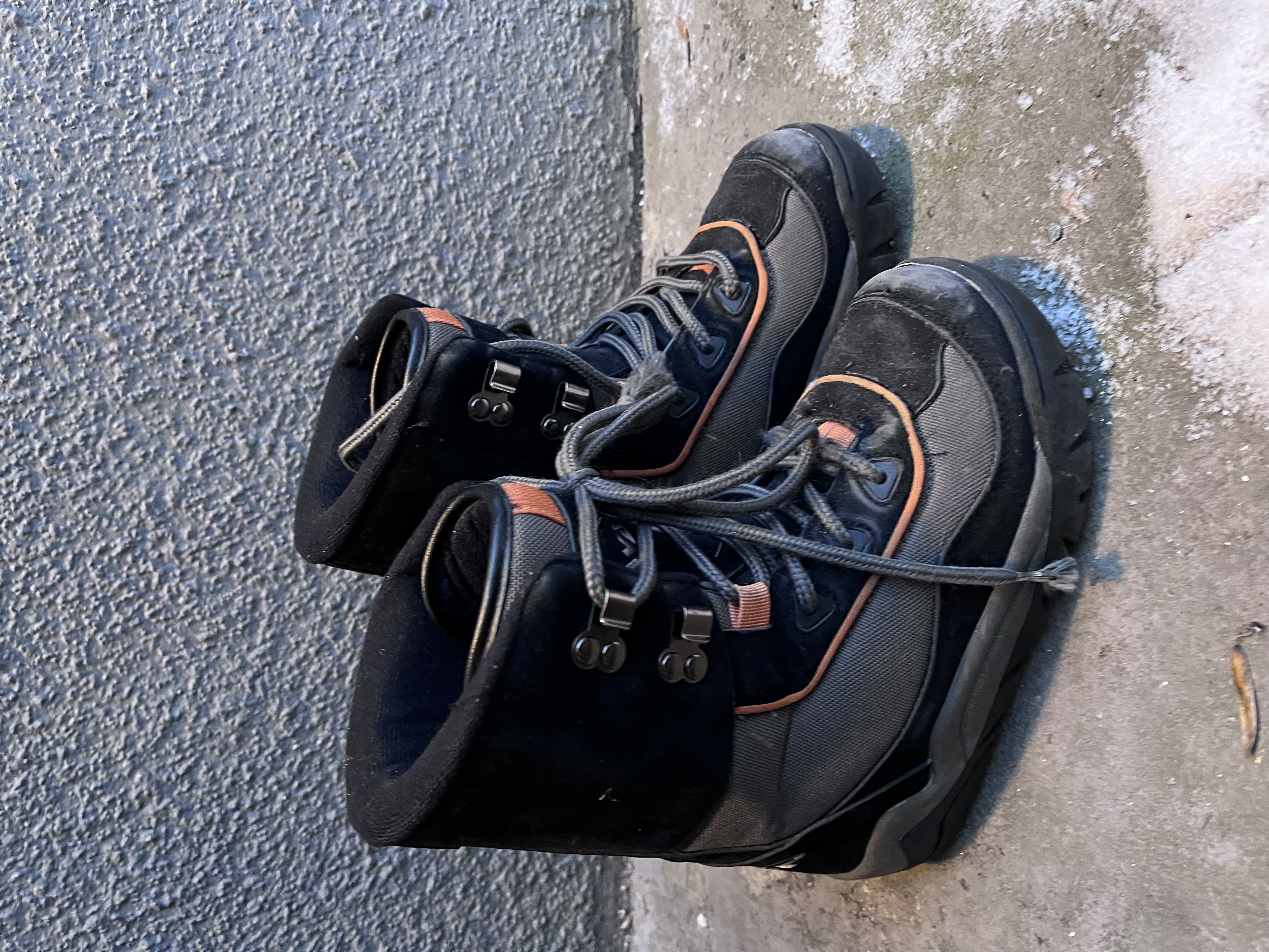 Barn snowboard boots stl.35