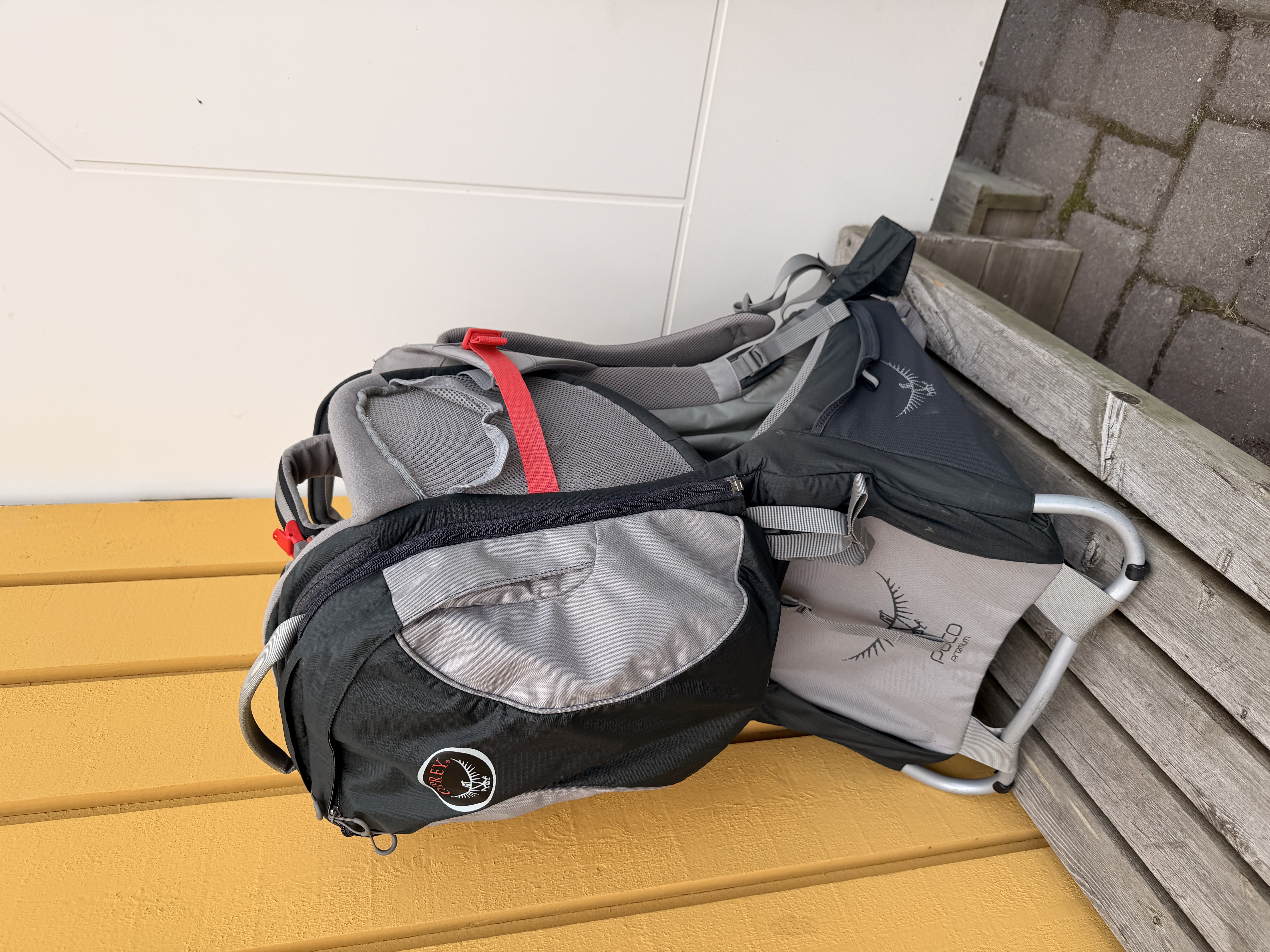 Osprey poco premium bæremeis 