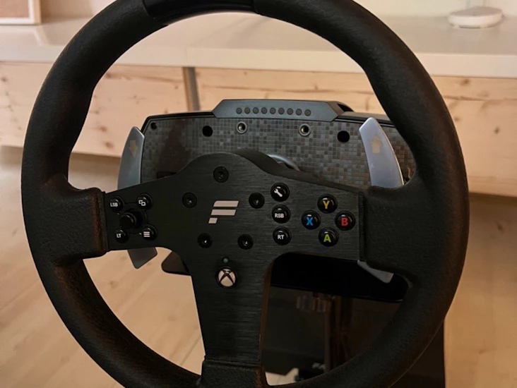 Fanatec csl elite / playseat evolution