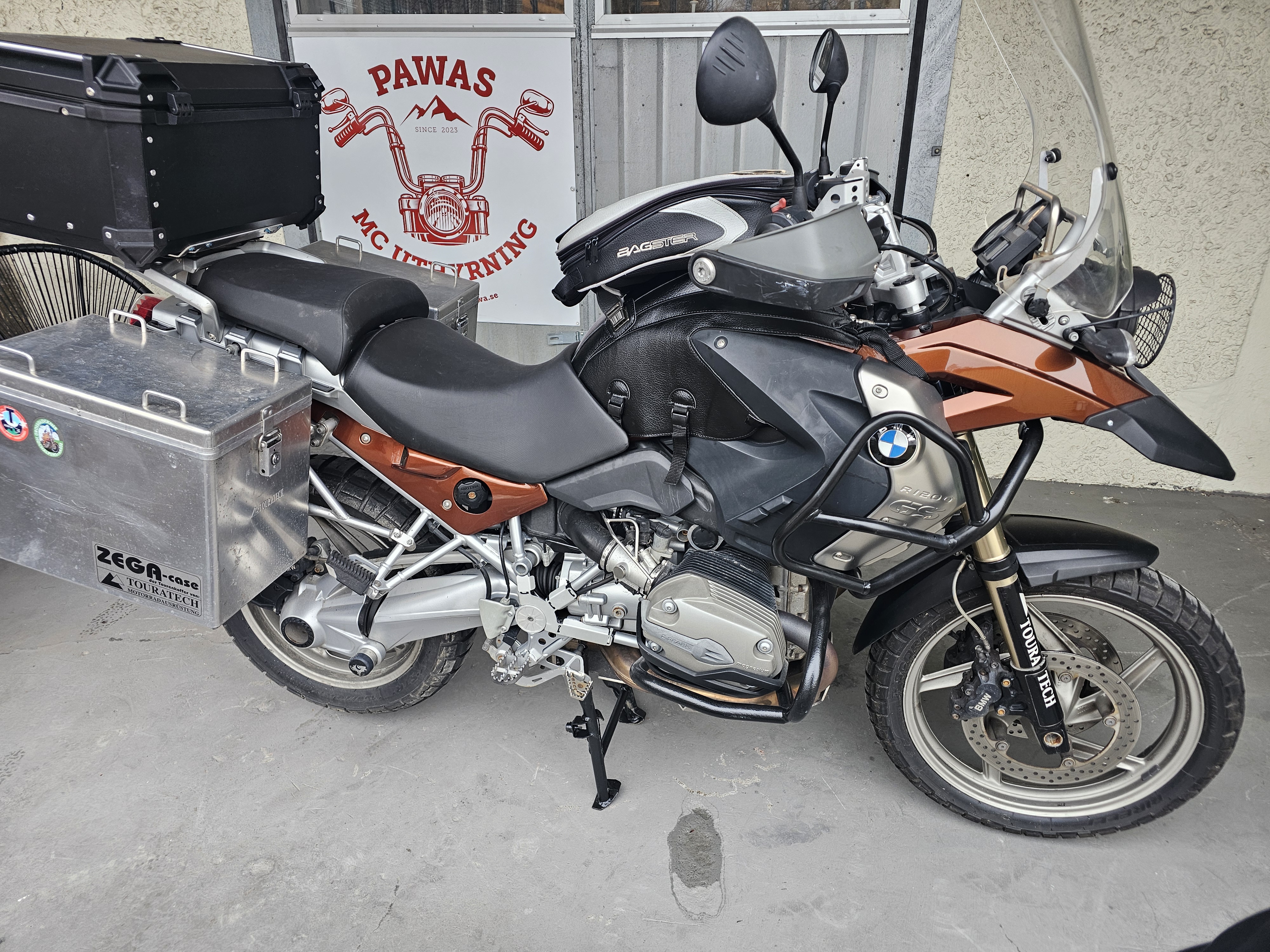 Bmw r1200gs "bruno" uthyres för långresa